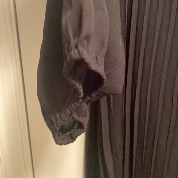 Brand New BloomChic Black Pleated Dress…size 26 - Picture 3 of 6